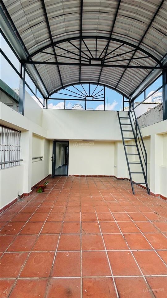 Bán nhà mt đường 20m 4 tầng btct 80m2 chỉ 8,1 tỷ shr khu dân cư hiện hữu phạm thế hiển p7 quận 8