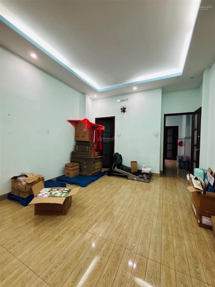 Bán nhà 3 tầng mặt tiền nội bộ đường 10 kdc phú lợi p7 quận 8 dt 80m2 chỉ 6,7 tỷ shr hoàn công đủ