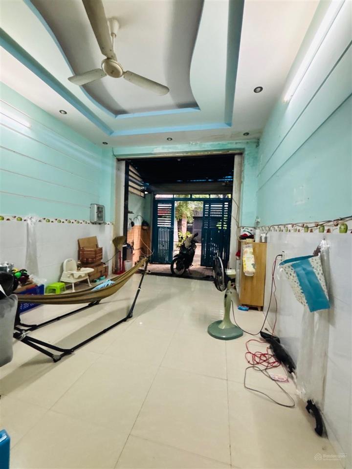 Bán nhà 3 tầng mặt tiền nội bộ đường 10 kdc phú lợi p7 quận 8 dt 80m2 chỉ 6,7 tỷ shr hoàn công đủ