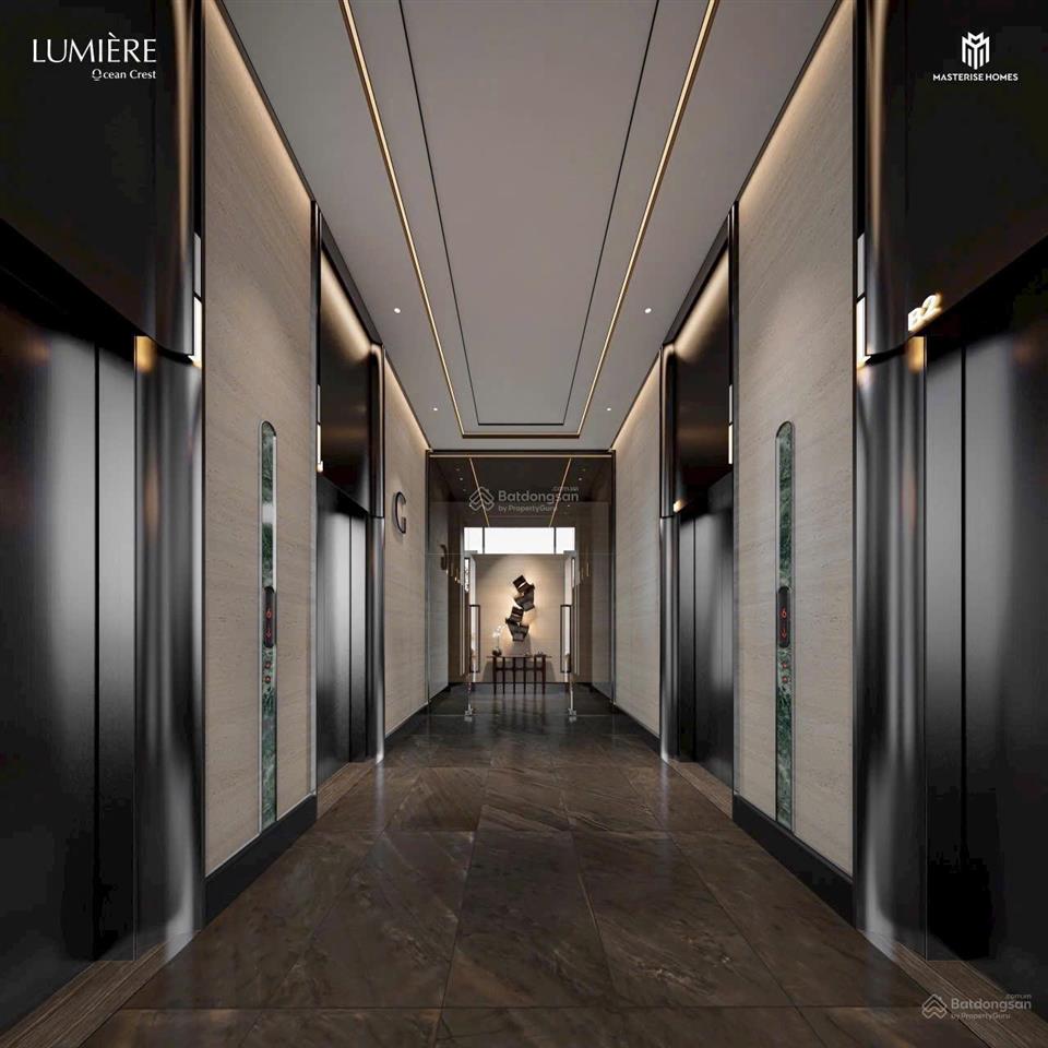 Bán 4 phòng ngủ (lift) 135m2 siêu sang chỉ 9,5 tỷ view trực diện hồ tạo sóng 18ha, thang máy riêng