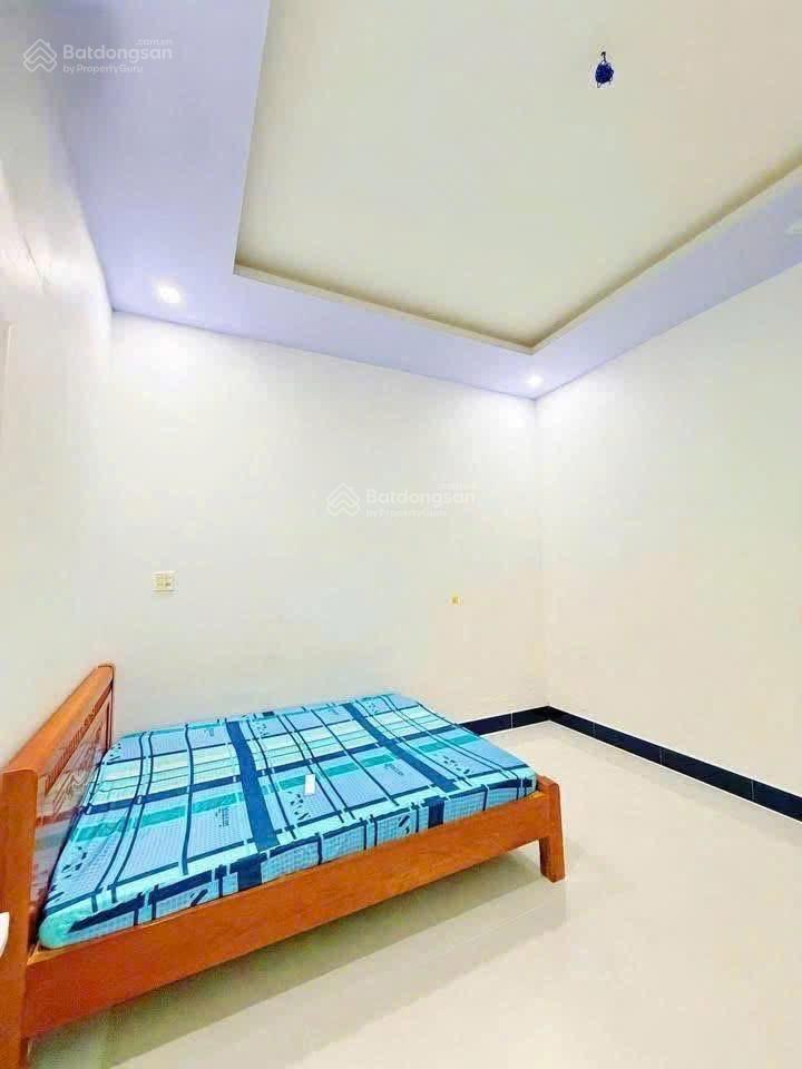 Bán nhà gần bến xe miền tây giá 1 tỷ 360 triệu sổ hồng riêng, giá thương lượng
