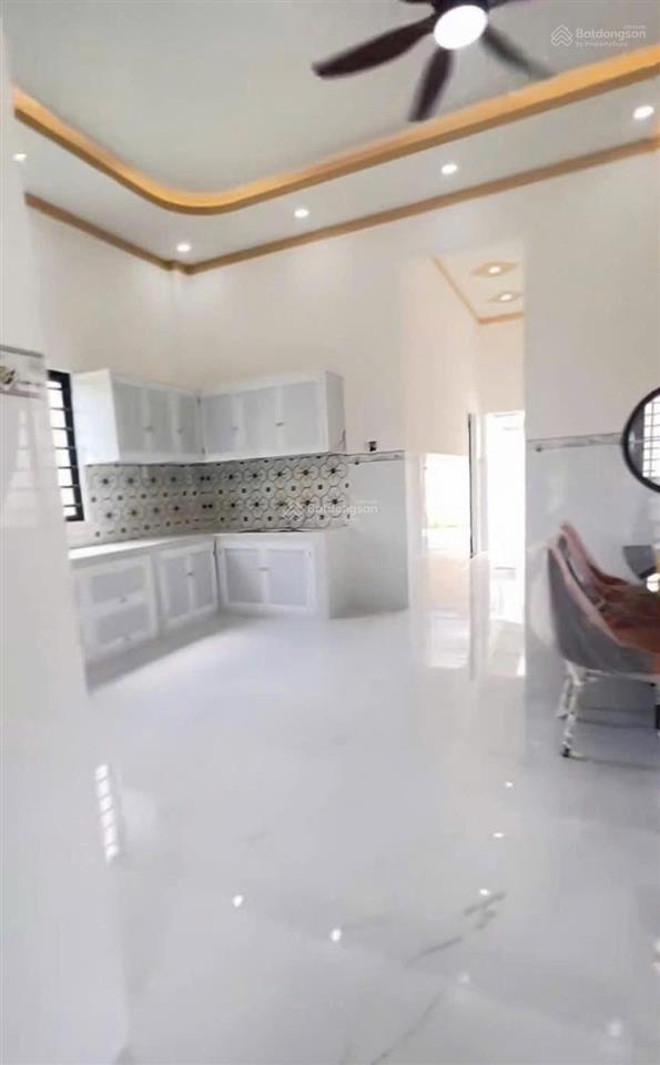 Bán nhà cấp 4 sát chợ phú lạc giá 749 triệu sổ hồng riêng, đảm bảo không dính quy hoạch