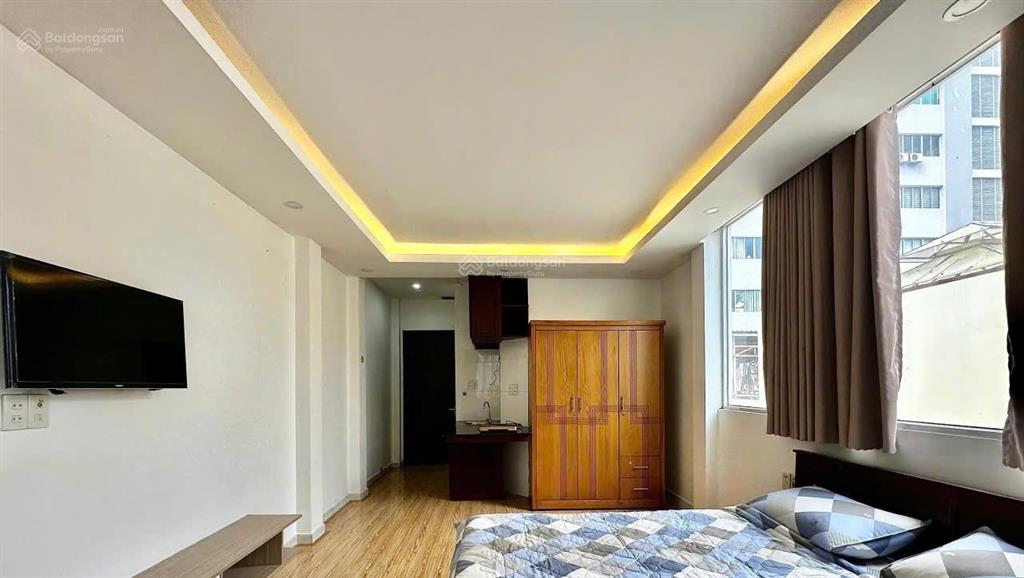 Cho thuê căn hộ dịch vụ cao cấp ngay vòng xoay điện biên phủ, quận 1