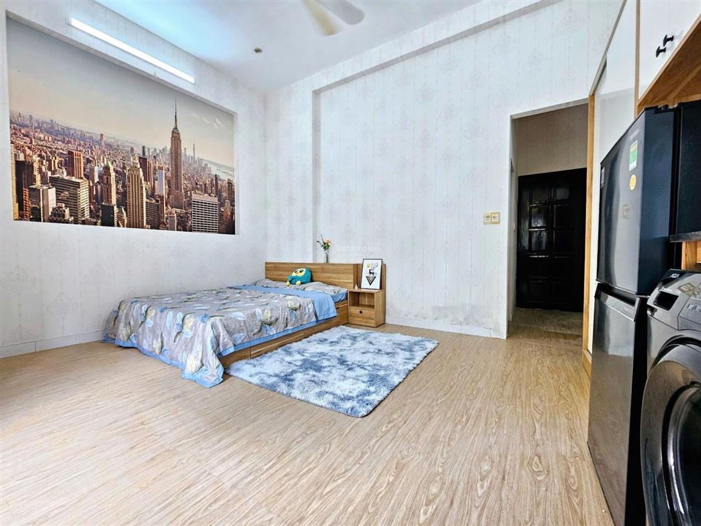 Căn hộ studio bancol rộng rãi ngay trung tâm phú nhuận