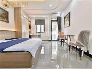 Căn hộ studio bancol cửa sổ ngay ngã tư phú nhuận
