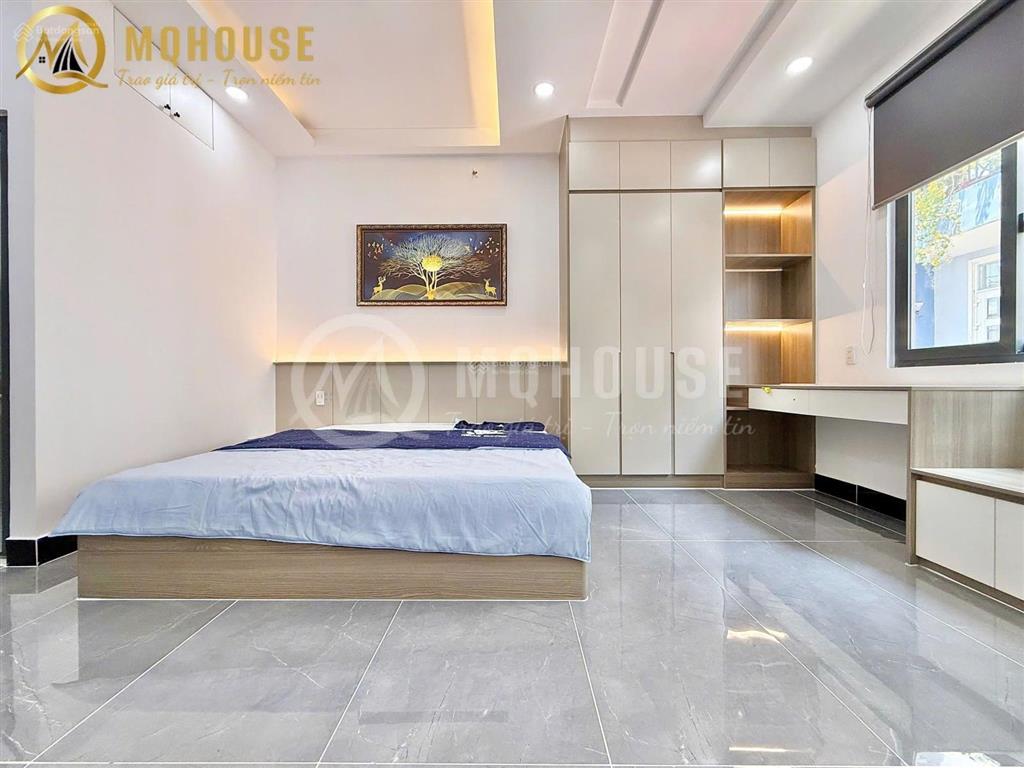 Căn hộ studio bancol cửa sổ ngay ngã tư phú nhuận