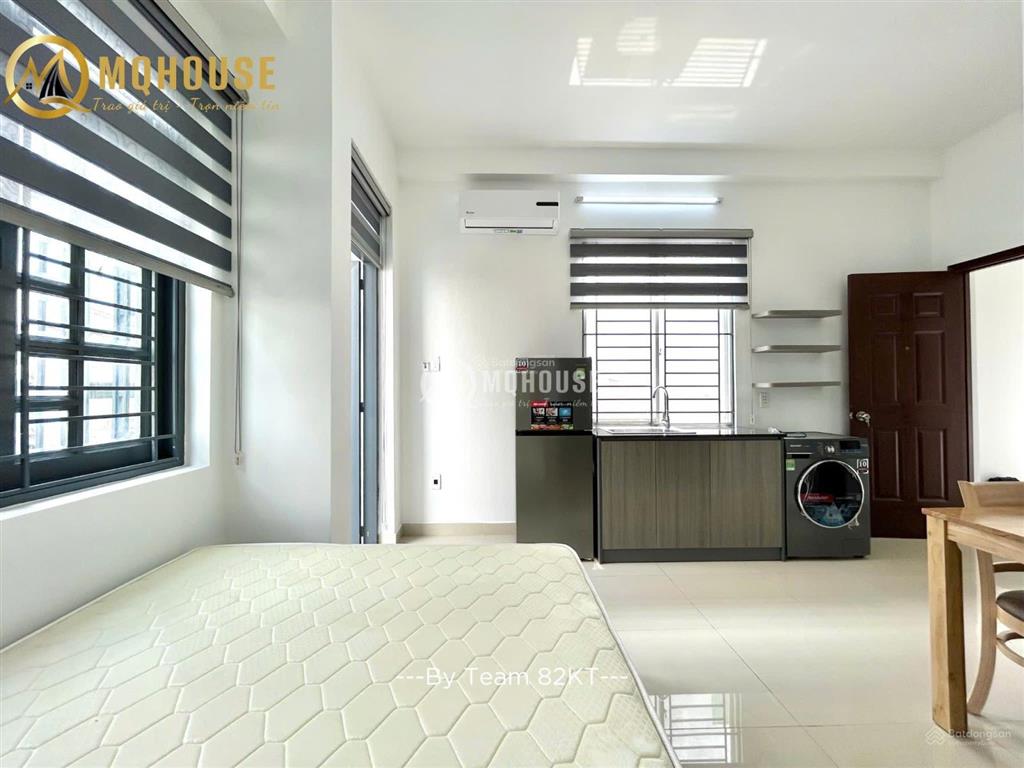 Khai trương căn hộ 1pn bancol ngay gần khu lê văn sỹ