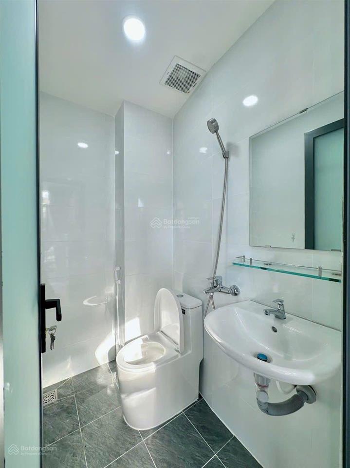 Khai trương căn hộ stu ban công 35m2 full new 100%