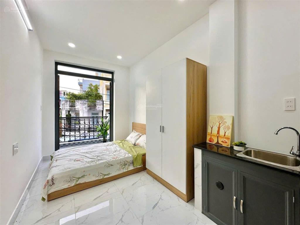 Cho thuê nhà trọ, 1pn, 1wc, giá siêu hời 5,5 triệu, 30m2 tại nguyễn thượng hiền, hcm