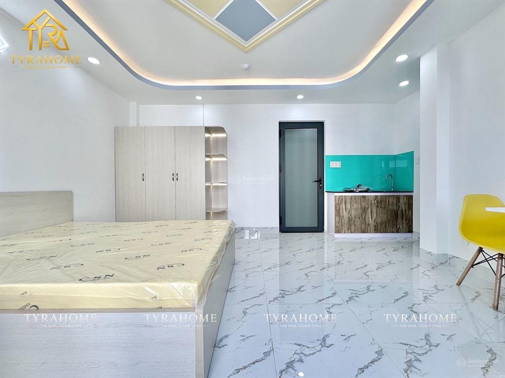Khai trương căn hộ stu ban công thang máy