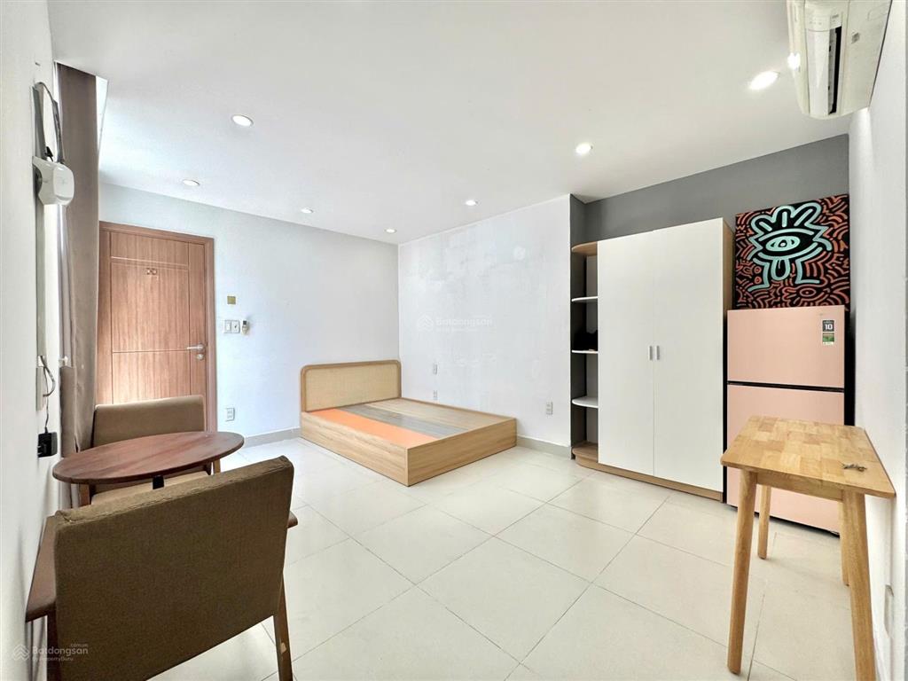 Siêu phẩm căn hộ stu bancol 35m2  full nội thất