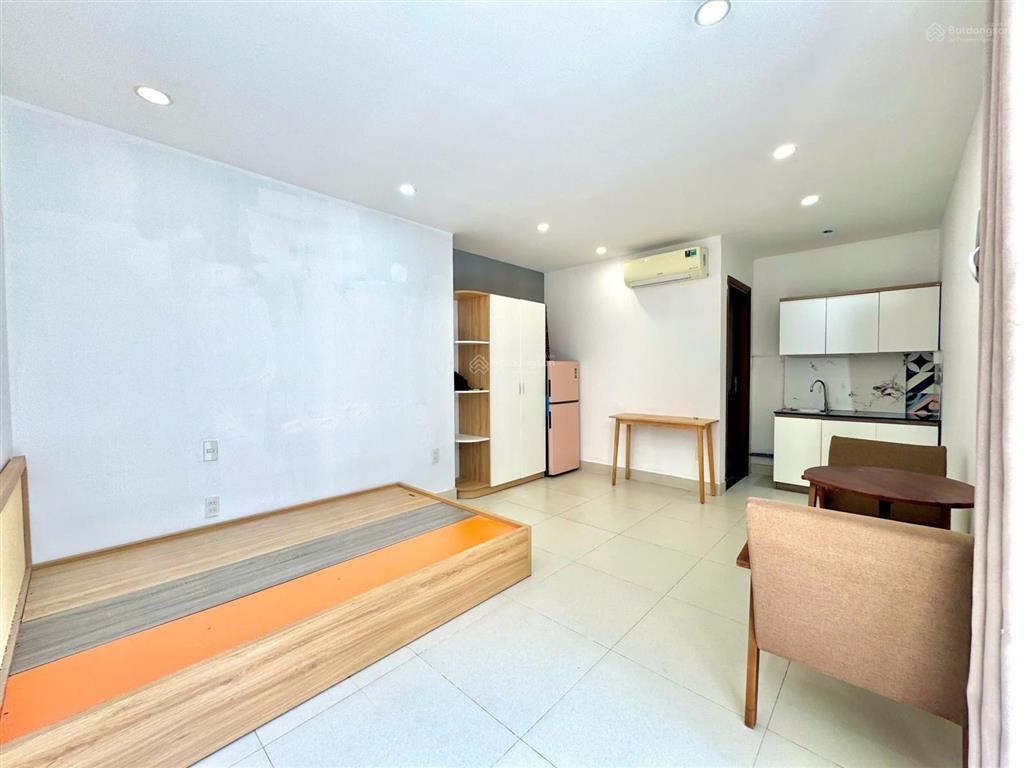 Siêu phẩm căn hộ stu bancol 35m2  full nội thất