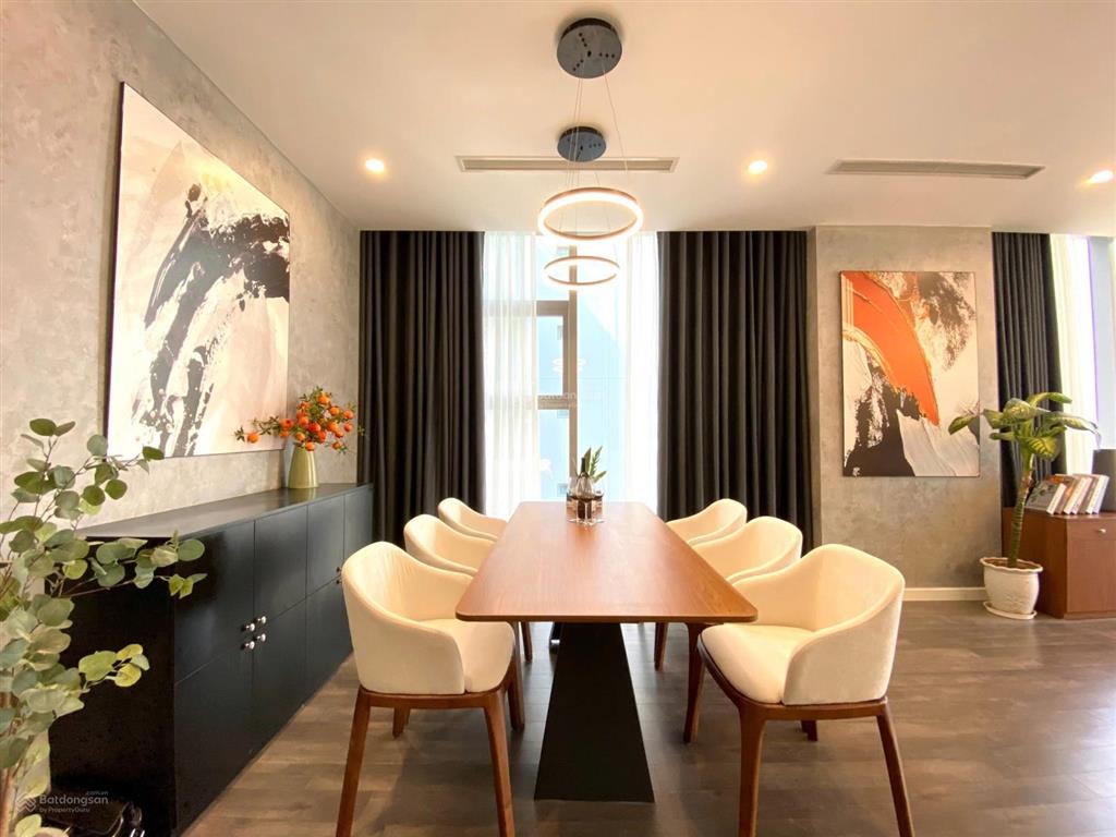 Rẻ nhất tại the nine lúc này, căn góc full kính, giá 15 tỷ rộng 131m2, chủ thiện chí bán, sẵn sổ đỏ