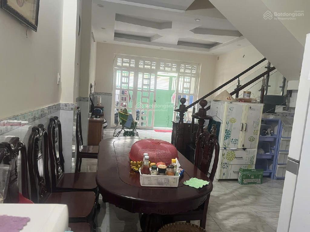 Huỳnh tấn phát q7, bán nhà phố 4 tầng , 5pn dtsd 200m2 full nội thất chỉ 6.3 tỷ