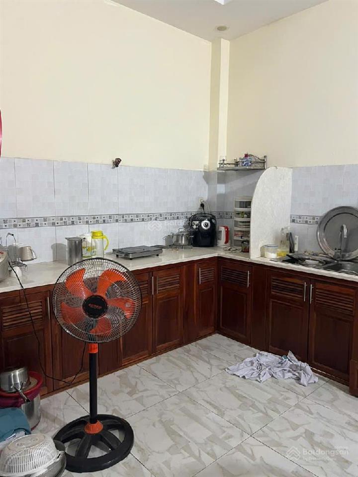 Huỳnh tấn phát q7, bán nhà phố 4 tầng , 5pn dtsd 200m2 full nội thất chỉ 6.3 tỷ