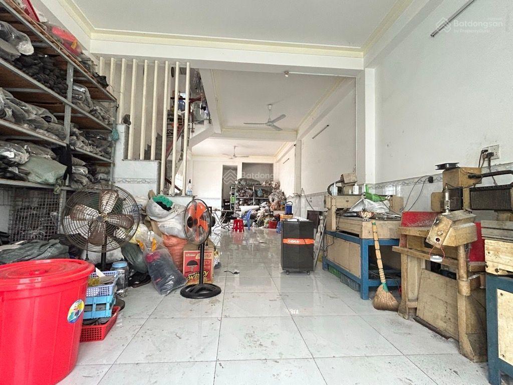 Cần tìm chủ mới cho căn nhà tâm huyết tại bình tân có sẵn khung thang máy