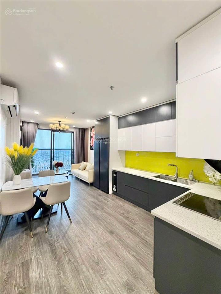 Chính chủ cần bán căn góc 2 phòng ngủ full nội thất view biển hồ vinhomes ocean park 1
