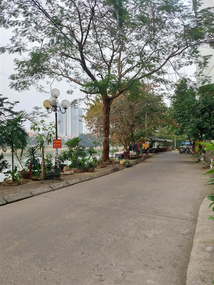 Cần bán gấp đất 62,9m2 đất 2 mặt tiền, ô tô đỗ cửa, sổ đỏ cất két giao dịch ngay