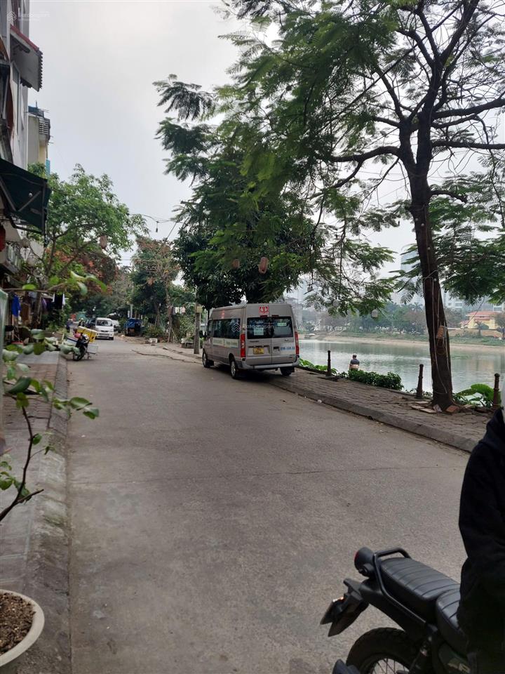 Cần bán gấp đất 62,9m2 đất 2 mặt tiền, ô tô đỗ cửa, sổ đỏ cất két giao dịch ngay