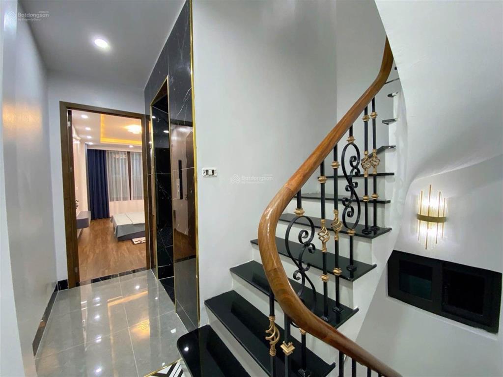 Hiếm! nhà 5 tầng thang máy mới tinh full nội thất  bùi xương trạch thanh xuân  41m2  nhỉnh 12x