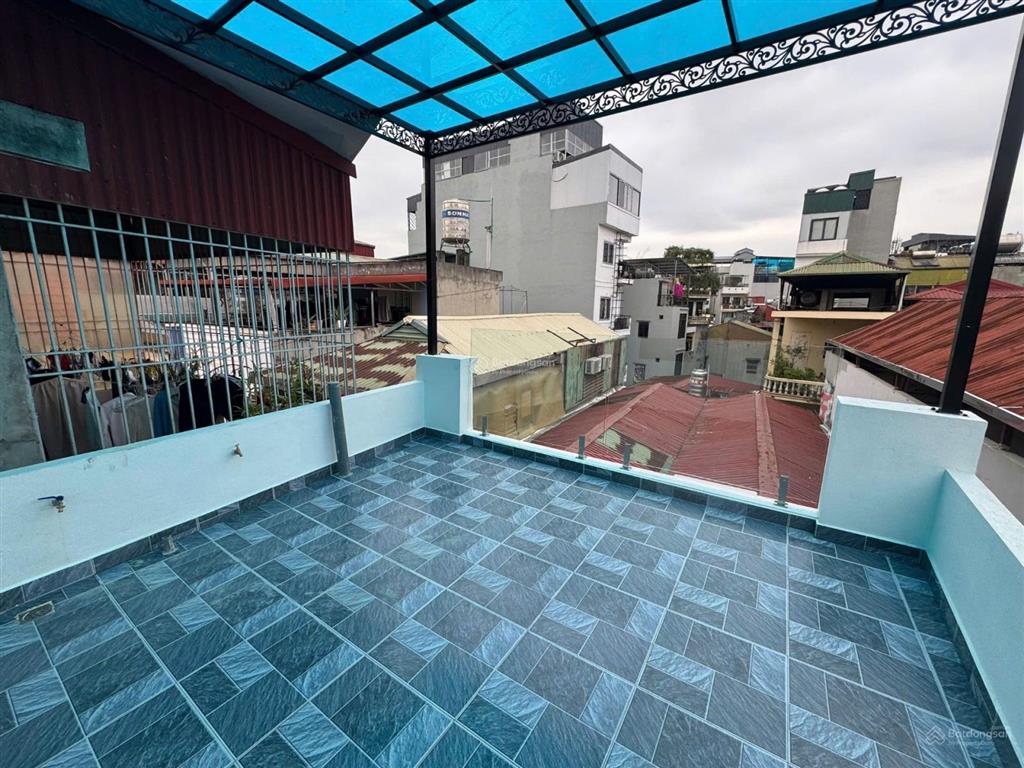 Trung tâm xã đàn  đống đa  5 tầng full nội thất xịn | ngõ thông ba gác, hai thoáng trước sau ~40m
