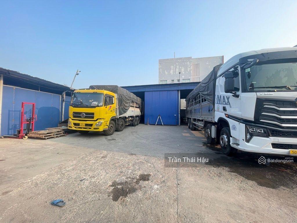 Bán kho xưởng mặt tiền q12, kế gò vấp, 1.500m2, xe container thoải mái