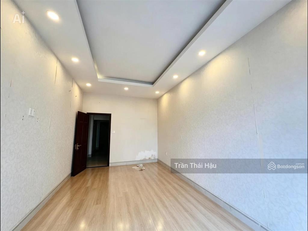 Biệt thự khu k200 tân bình, cực hiếm, 135m, 5 tầng, chỉ 22.5t