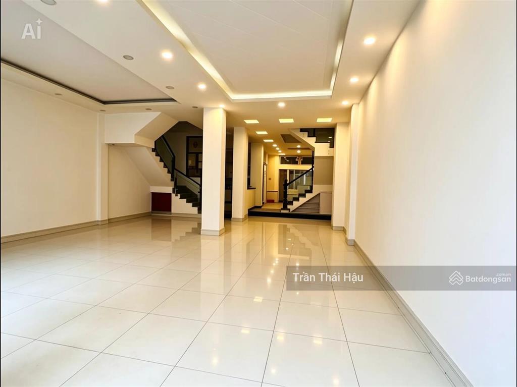 Biệt thự khu k200 tân bình, cực hiếm, 135m, 5 tầng, chỉ 22.5t