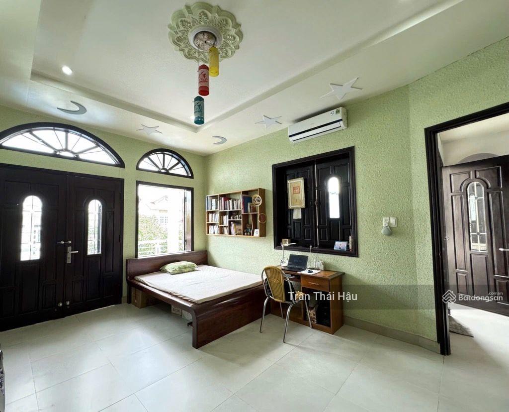 Biệt thự, dương quảng hàm, khu căn cứ, 140m2, đường 10m thông