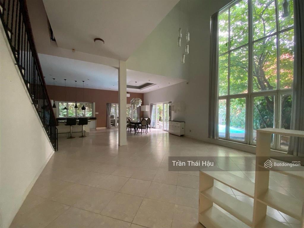 Biệt thự thượng lưu gần 700m2, nguyễn văn hưởng, thảo điền, sân vườn siêu rộng