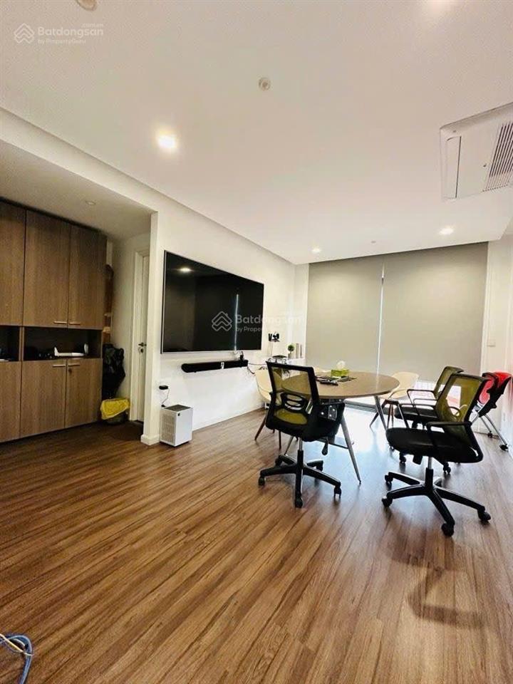 Bán nhà 6tầngdt80 m 2góc mặt tiền kinh doanhquận 6 chỉ 13 ty 500 shr hoàn công đủdt 5m x 16 m