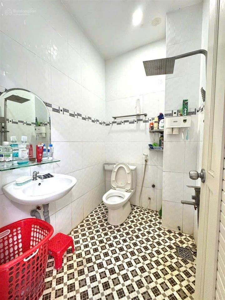 Bán nhà gấp 4 tầng 65m mặt tiền đường cao xuân dục quận 8 11 tỷ