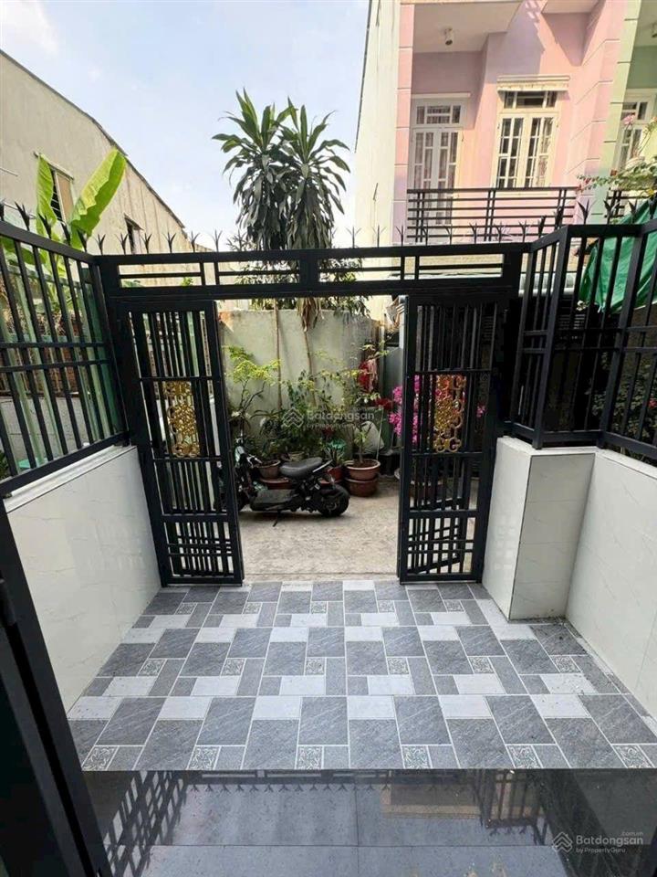 Bán nhà 3 tầng  48 m2 4 phòng ngủ 4 tỷ hơnsổ hồng riêng gạch cát phường 15 quận 8 vị trí đẹp