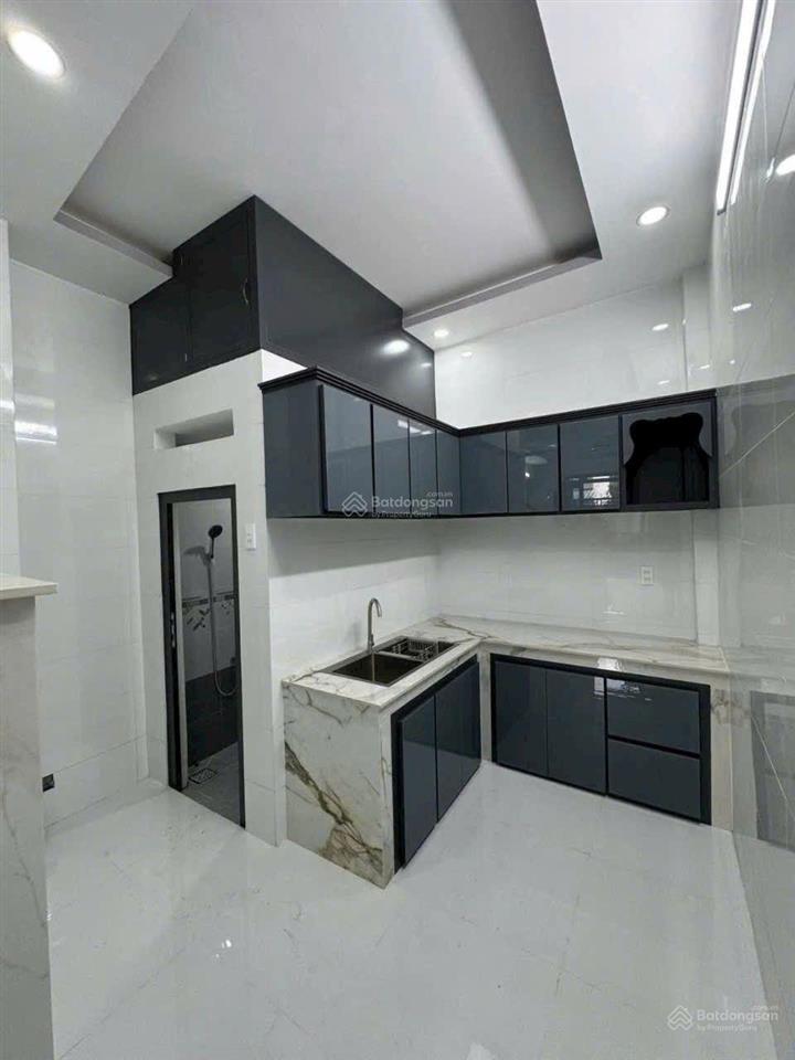 Bán nhà 3 tầng  48 m2 4 phòng ngủ 4 tỷ hơnsổ hồng riêng gạch cát phường 15 quận 8 vị trí đẹp