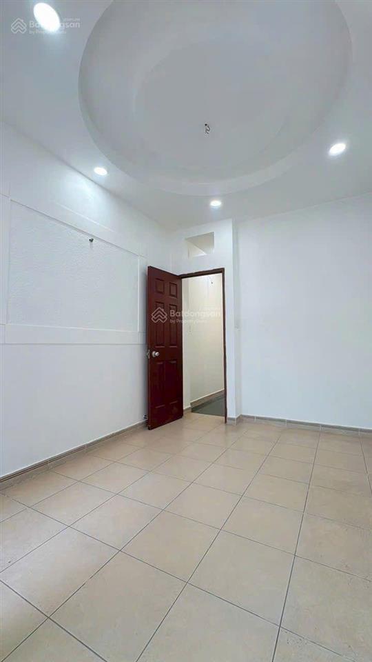 Bán nhà 4 tầngđường hưng phúsd 144m 6 tỷ hơn 4 phòng ngủ sân thượng phường 10 quận 8