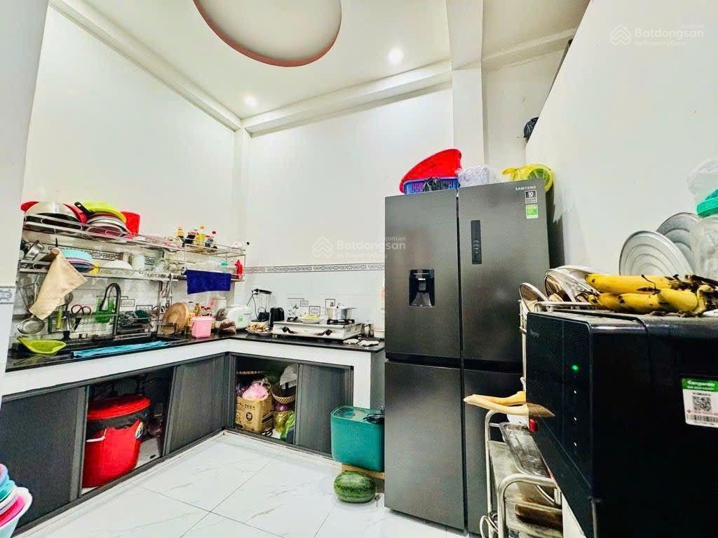 Bán nhà 50m 4 tầnghẻm xe tảiđường bình đông phú định quận 8 vị trí đẹp 5 tỷ hơn sổ hồng riêng.