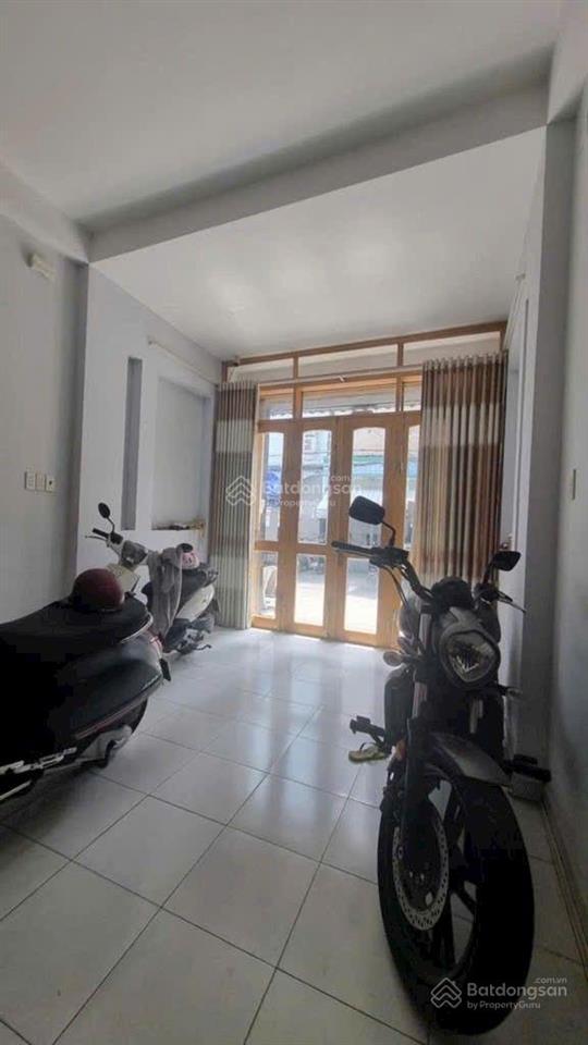 Bán nhà hưng phú 55m 3 tầng sân thượng  7.5 tỷ tl phường chánh hưng quận 8. vị trí đẹp