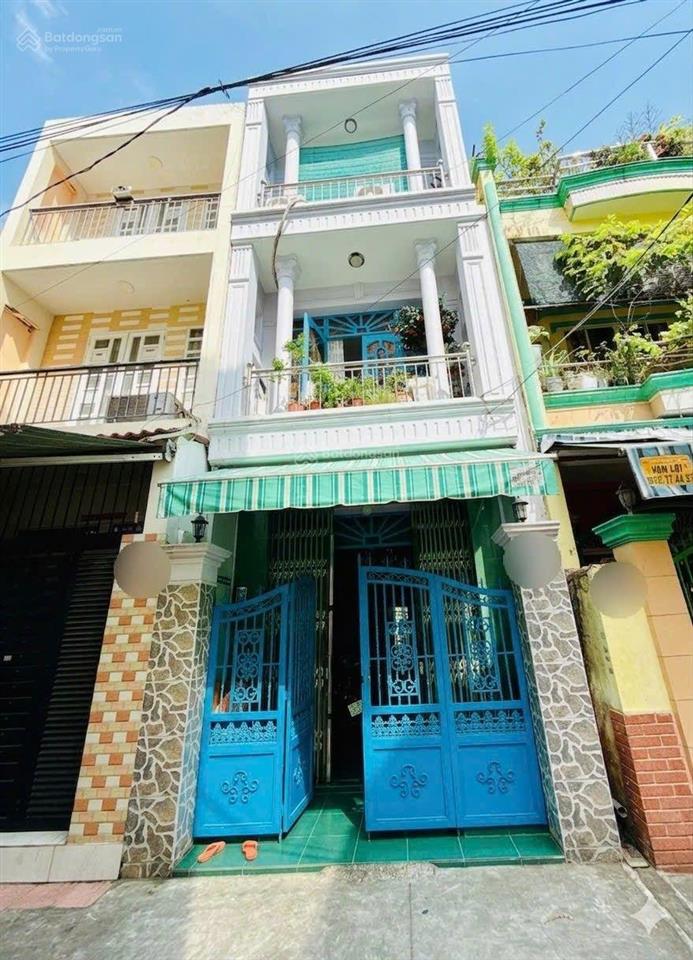 Bán nhà 3 tầng 40m hơn 5 tỷ  đường âu dương lân phường 3  quận 8 4 phòng ngủ vị trí đẹp