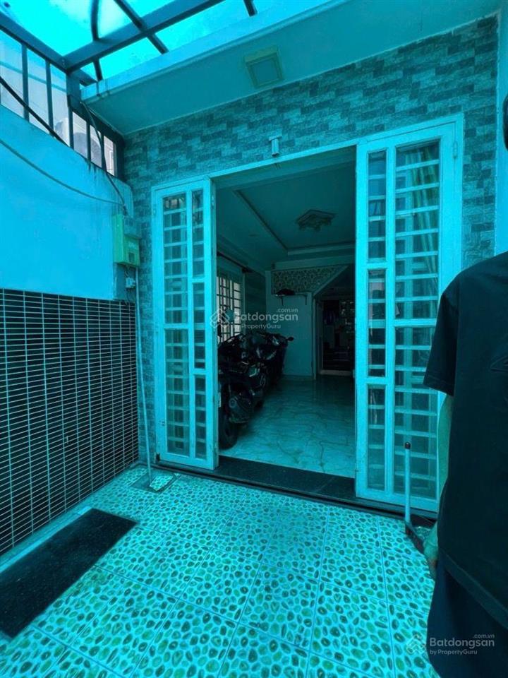 Ngay mt nguyễn thái sơn, 43mv x 4 tầng. hơn 5đ. 5pn