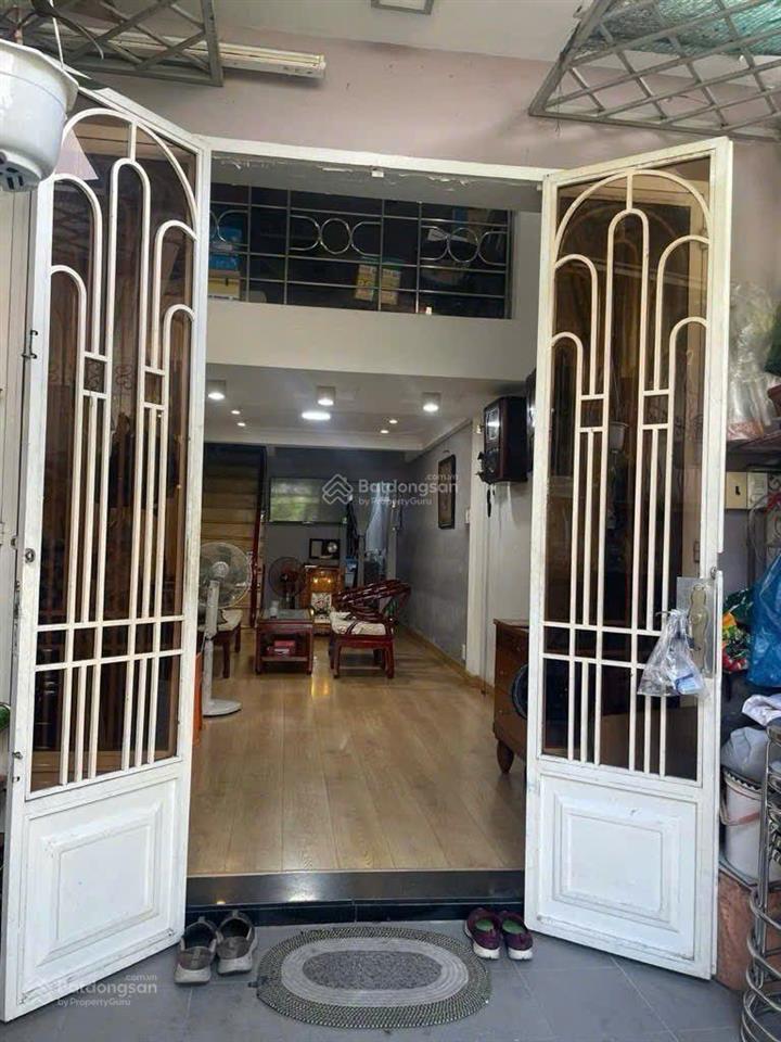 48mv x 3 tầng, ngay chợ gò vấp, nhỉnh 4t, hẻm ba gác rộng sạch thoáng