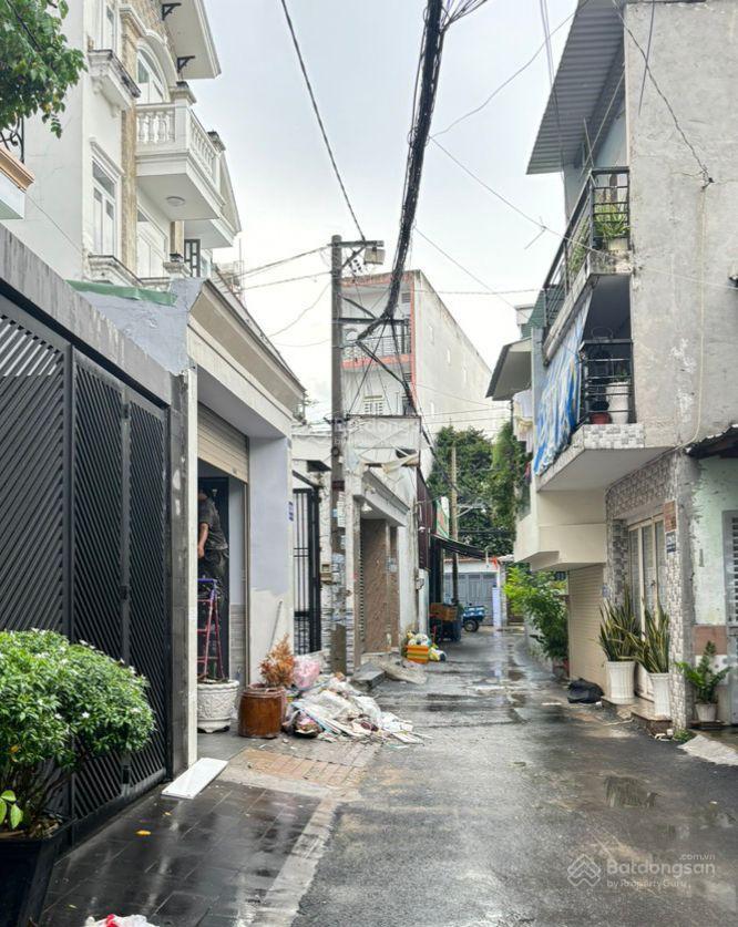 68mv ngang 4m, hẻm nhựa phân lô nguyễn văn công  ngay công viên gia định.