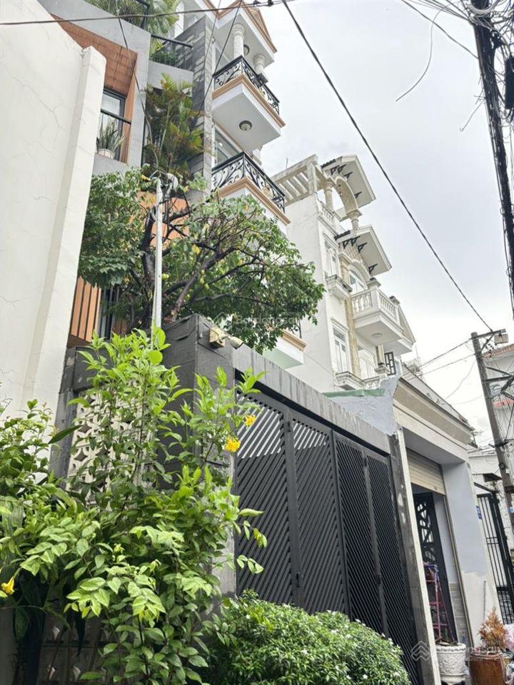 68mv ngang 4m, hẻm nhựa phân lô nguyễn văn công  ngay công viên gia định.