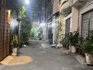 Nhà hxh 4 tầng lê quang định ngang tới 7,5 m