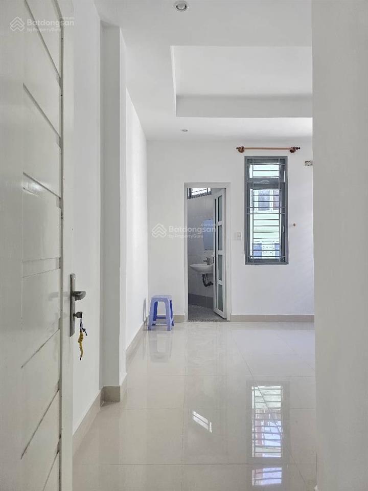 Chủ bán gấp nhà hoàng diệu 4 tầng xe hơi sát nhà