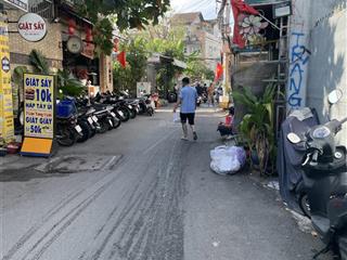 Nhà lê trực 4 tầng 36m2 giá 7 tỉ 6