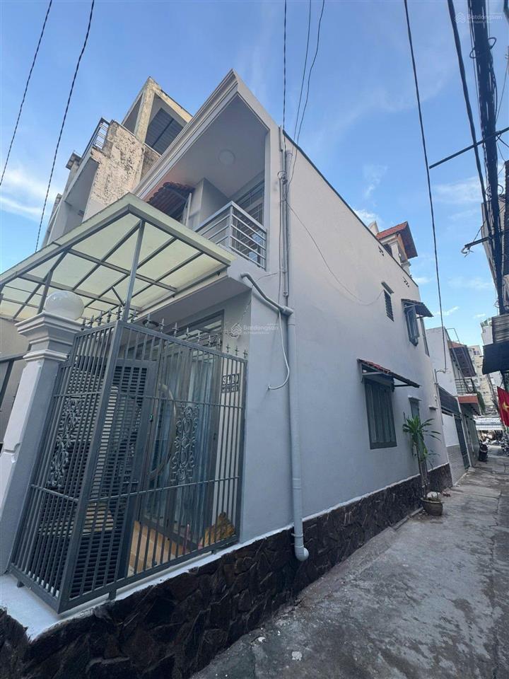 Nhà bùi đình tuý bình thạnh, căn góc dt 48m2 giá 6 tỉ hơn