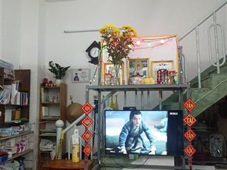 Bán gấp nhà tân phú gần bàu cát 4.8x6m, 3 tầng, 4 tỷ ở ngay