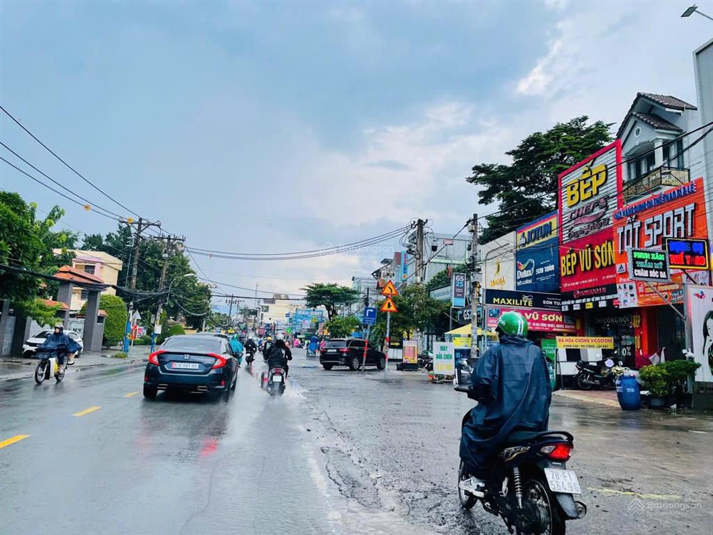 Gấp lắm ạ. chỉ 60 triệu/m2 full thổ cư  shr  đất ngay lake view  đỗ xuân hợp vào 100m. gần ga