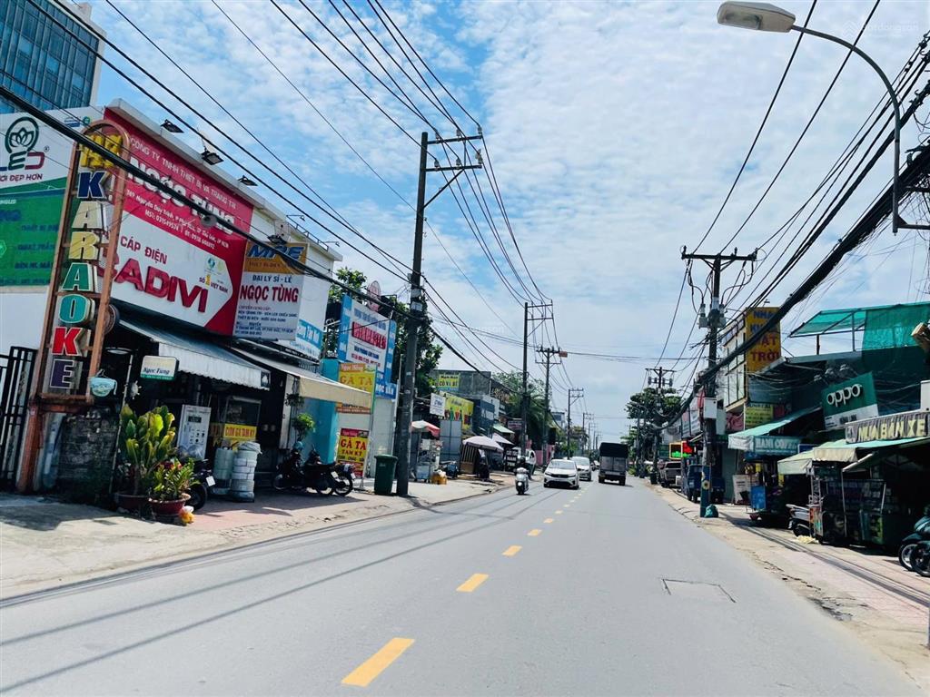 Ngay ga metro song hành, sát ranh q2. nhà mặt tiền thương hiệu nguyễn duy trinh ngang 10m