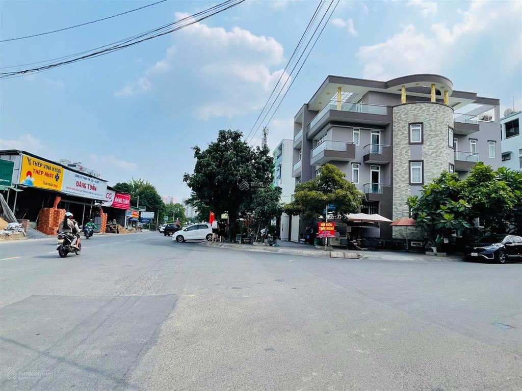 Rẻ nhất ap q2. đất 159,5m2 ( 8 * 20m) ~ 166 triệu/m2. ctxd hầm 4 tầng. ngay mega nguyễn hoàng
